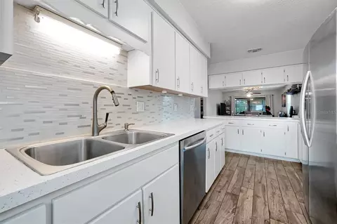 Kitchen - 3712 Bay Ct, Saint Cloud, FL 34769 photo 5 of 5