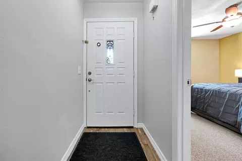 Entry Way - 3712 Bay Ct, Saint Cloud, FL 34769 photo 1 of 2