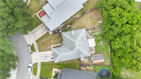 3917 Natchez Trace Dr, Saint Cloud, FL 34769 photo 4