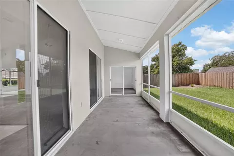Exterior - 3832 Blackberry Cir, Saint Cloud, FL 34769 photo 2 of 8