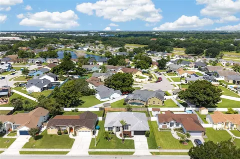 View/Area - 3832 Blackberry Cir, Saint Cloud, FL 34769 photo 9 of 12