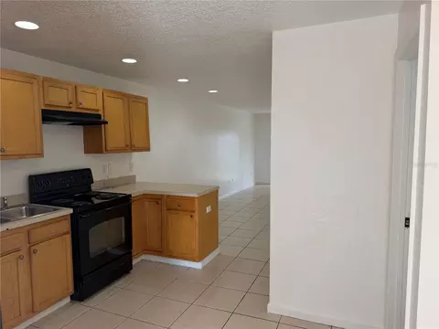 752 E Broome St, Clermont, FL 34711 photo 3