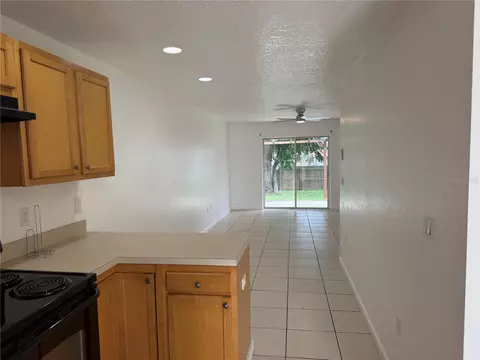 752 E Broome St, Clermont, FL 34711 photo 4