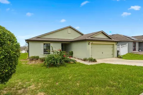 Exterior - 1603 Ellington Dr, Dundee, FL 33838 photo 3 of 8