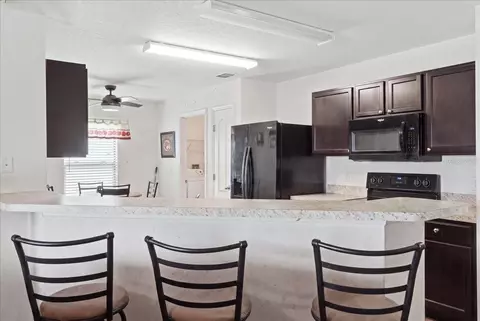 Kitchen - 1603 Ellington Dr, Dundee, FL 33838 photo 2 of 4