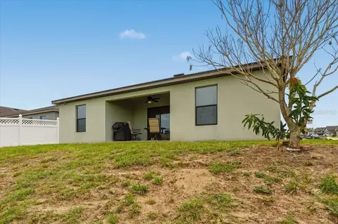 Exterior - 1603 Ellington Dr, Dundee, FL 33838 photo 6 of 8