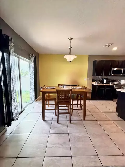 Dining - 1876 Cassidy Knoll Dr, Kissimmee, FL 34744 photo 1 of 2