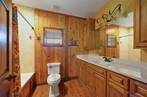 Bath - 2700 Zuni Rd, Saint Cloud, FL 34771 photo 3 of 4