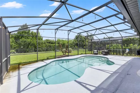 Exterior - 5233 Villa Rosa Ave, Saint Cloud, FL 34771 photo 3 of 8