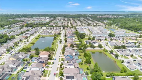 View/Area - 5233 Villa Rosa Ave, Saint Cloud, FL 34771 photo 3 of 7