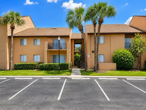 5220 Via Hacienda Cir #A112, Orlando, FL 32839