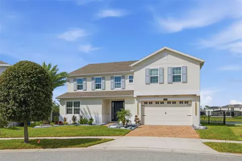 Exterior - 4953 Olivia Ct, Saint Cloud, FL 34772 photo 4 of 6