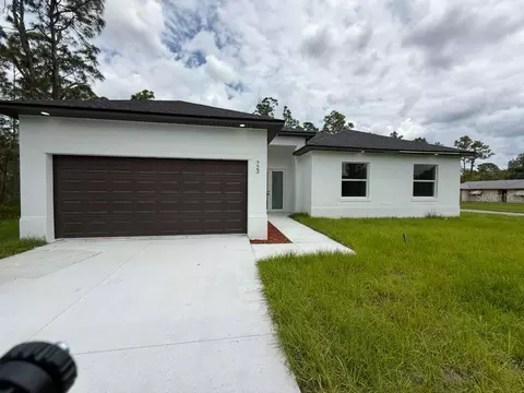Exterior - 723 Epps Brown St E, Lehigh Acres, FL 33974 photo 1 of 12