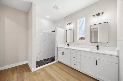 Bath - 2145 River Hawk Loop, Winter Haven, FL 33880 photo 1 of 2