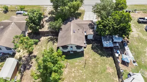 View/Area - 805 Center St, Dundee, FL 33838 photo 1 of 4