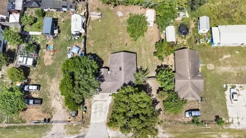View/Area - 805 Center St, Dundee, FL 33838 photo 2 of 4