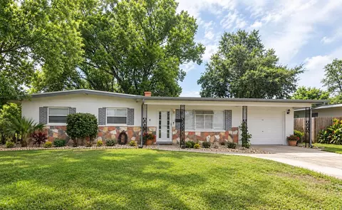 1840 N Powers Dr, Orlando, FL 32818