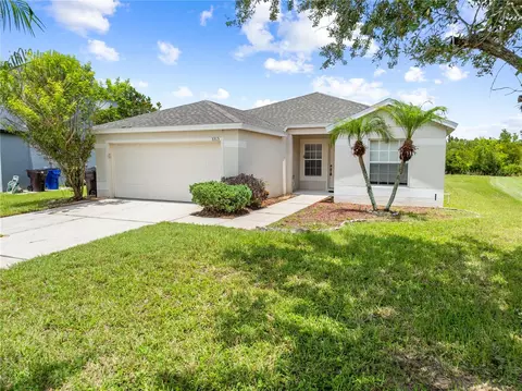 Exterior - 3313 Pekin St, Saint Cloud, FL 34772 photo 2 of 5
