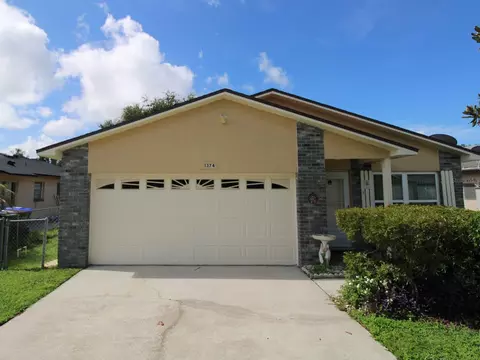 1374 Boulder Dr, Kissimmee, FL 34744