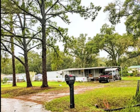 3323 J And J Manor Rd, Lakeland, FL 33810