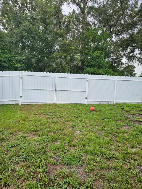 Exterior - 6980 NE 4th Ln, Ocala, FL 34470 photo 3 of 9