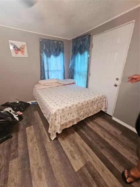 Bedroom - 6980 NE 4th Ln, Ocala, FL 34470 photo 1 of 2
