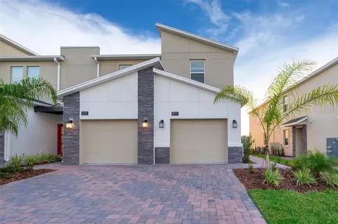 817 Ocean Course Ave #502, Davenport, FL 33896