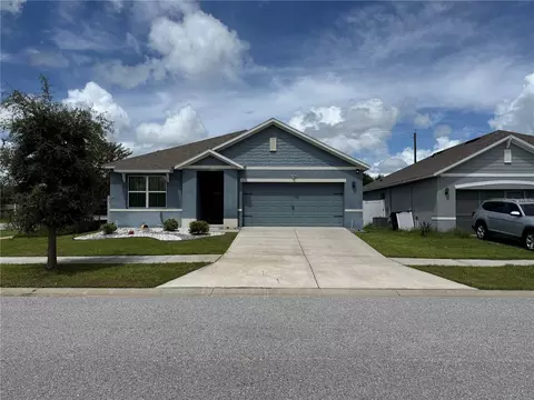 635 Autumn Stream Dr, Auburndale, FL 33823