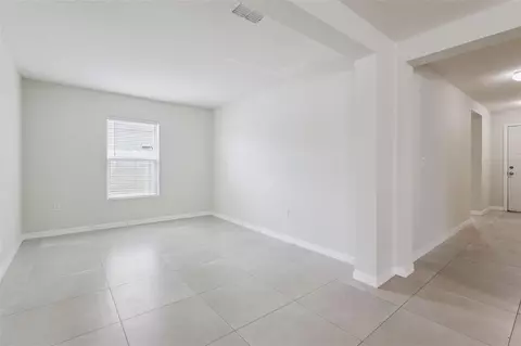 Living - 4602 Harvest Row Ln, Saint Cloud, FL 34772 photo 3 of 4