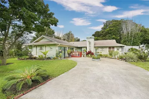 517 Linda Ln, Melbourne, FL 32935