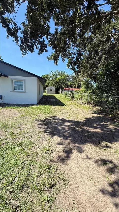 Exterior - 606 Ridgewood Ave, Dundee, FL 33838 photo 3 of 3