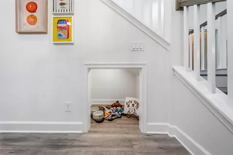 Entry Way - 1012 Farmstead St, Eustis, FL 32736 photo 5 of 6