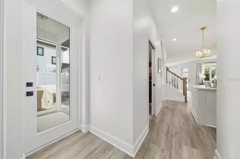 Entry Way - 1012 Farmstead St, Eustis, FL 32736 photo 3 of 6