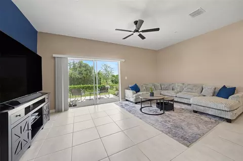 Living - 5170 Quakers Pl, Saint Cloud, FL 34769 photo 1 of 2