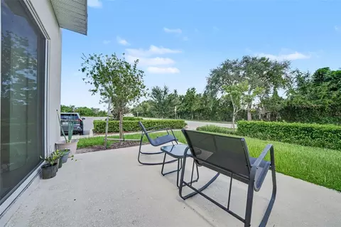 Exterior - 5170 Quakers Pl, Saint Cloud, FL 34769 photo 3 of 5