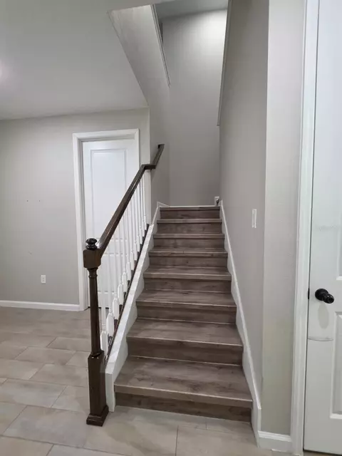 Entry Way - 4382 Southern Vista Loop, Saint Cloud, FL 34771 photo 3 of 8