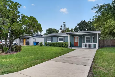 Exterior - 237 California Ave, Saint Cloud, FL 34769 photo 3 of 10