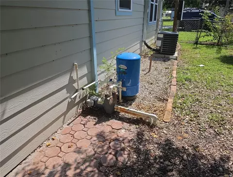 Exterior - 1626 Gar St, Saint Cloud, FL 34771 photo 1 of 5