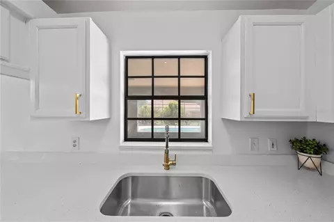 Kitchen - 1620 Christa Ct, Saint Cloud, FL 34772 photo 5 of 6