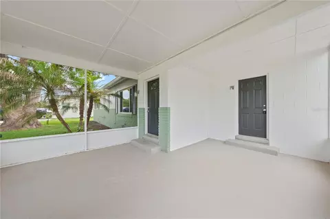 Exterior - 224 California Ave, Saint Cloud, FL 34769 photo 4 of 10