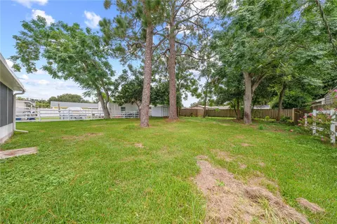 Exterior - 224 California Ave, Saint Cloud, FL 34769 photo 6 of 10