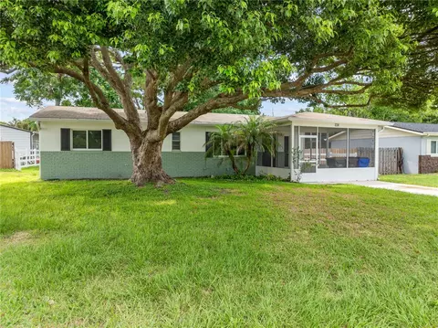 224 California Ave, Saint Cloud, FL 34769