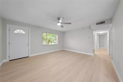 Living - 224 California Ave, Saint Cloud, FL 34769 photo 3 of 5