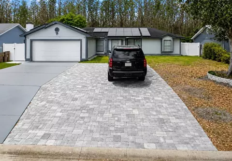 310 Silk Oak Dr, Kissimmee, FL 34743