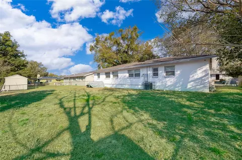 Exterior - 10 E Celeste St, Apopka, FL 32703 photo 4 of 4