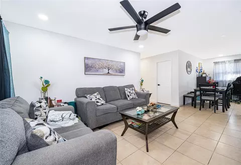 Other - 10 E Celeste St, Apopka, FL 32703 photo 2 of 5
