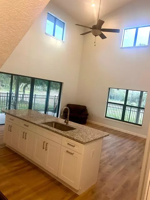 Kitchen - 40200 Swift Rd, Eustis, FL 32736 photo 1 of 1