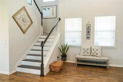 Entry Way - 5416 Carrara Ct, Saint Cloud, FL 34771 photo 4 of 8