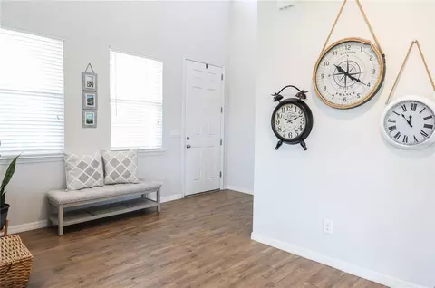Entry Way - 5416 Carrara Ct, Saint Cloud, FL 34771 photo 3 of 8