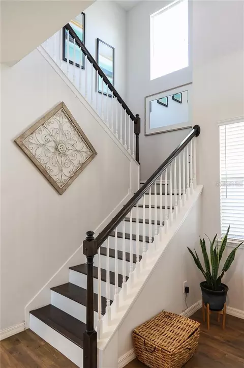 Entry Way - 5416 Carrara Ct, Saint Cloud, FL 34771 photo 5 of 8